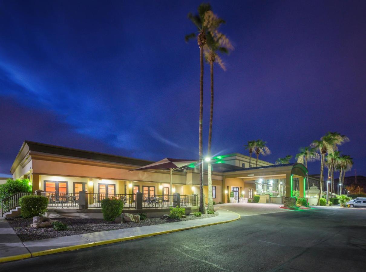 Holiday Inn North Phoenix Exterior photo